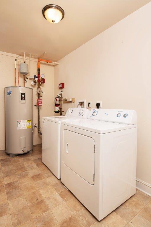 Smyth Court 4 Bed 2 Bath Townhouse Washer and Dryer